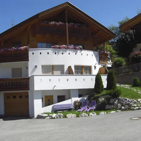 Pars * Badia (South Tyrol)
