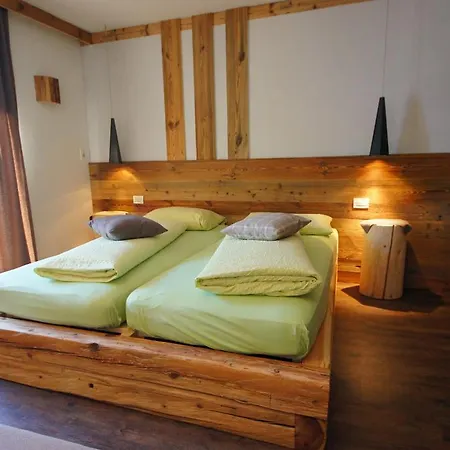Aparthotel Pars *