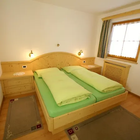 Pars * Badia (South Tyrol)